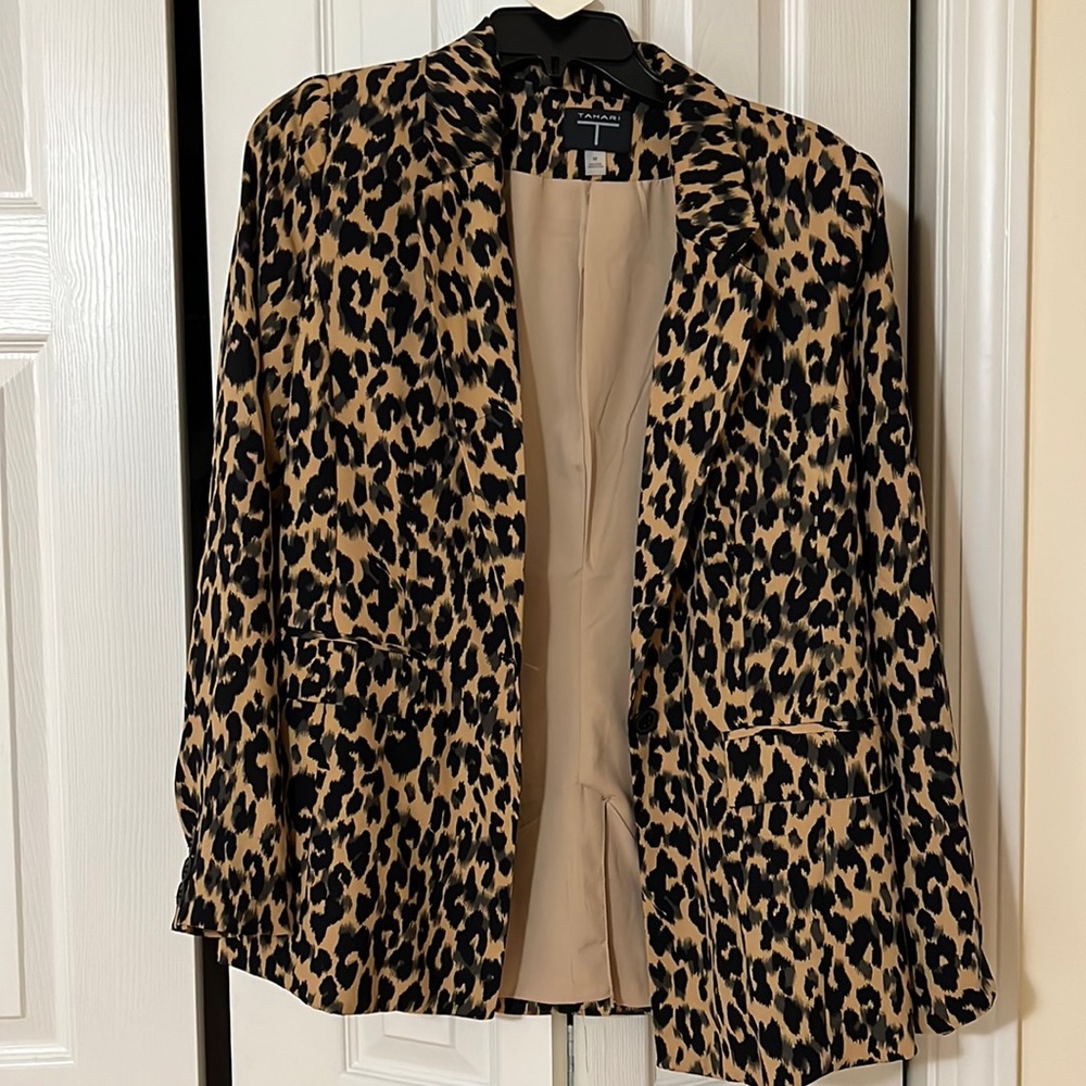 Elegant woman blazer